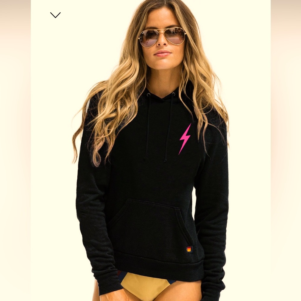 NWT BLACK AV LIGHTING BOLT HOODIES SZ L